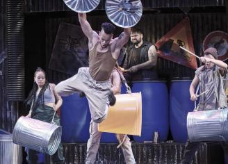 STOMP